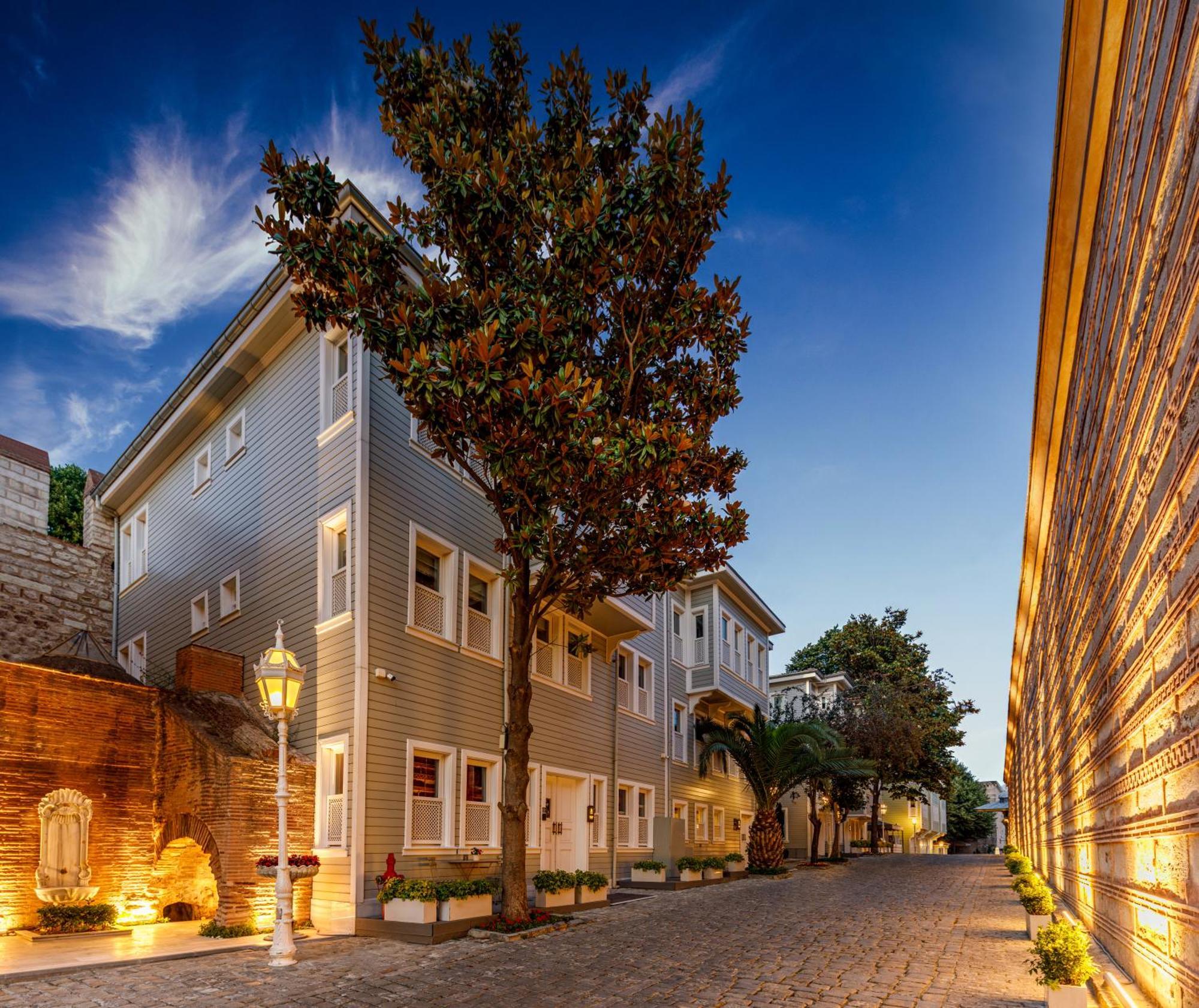 Hagia Sofia Mansions Istanbul, Curio Collection By Hilton Hotel Bagian luar foto