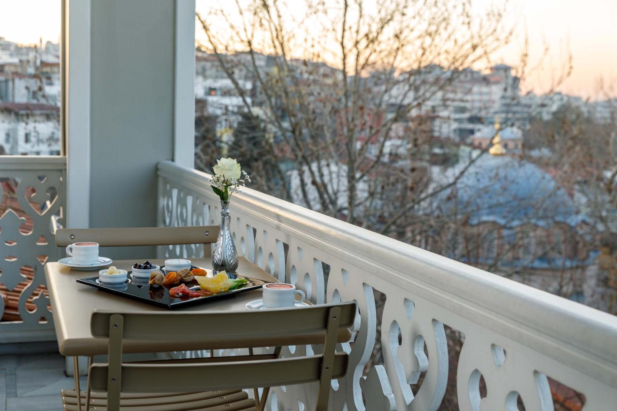 Hagia Sofia Mansions Istanbul, Curio Collection By Hilton Hotel Bagian luar foto