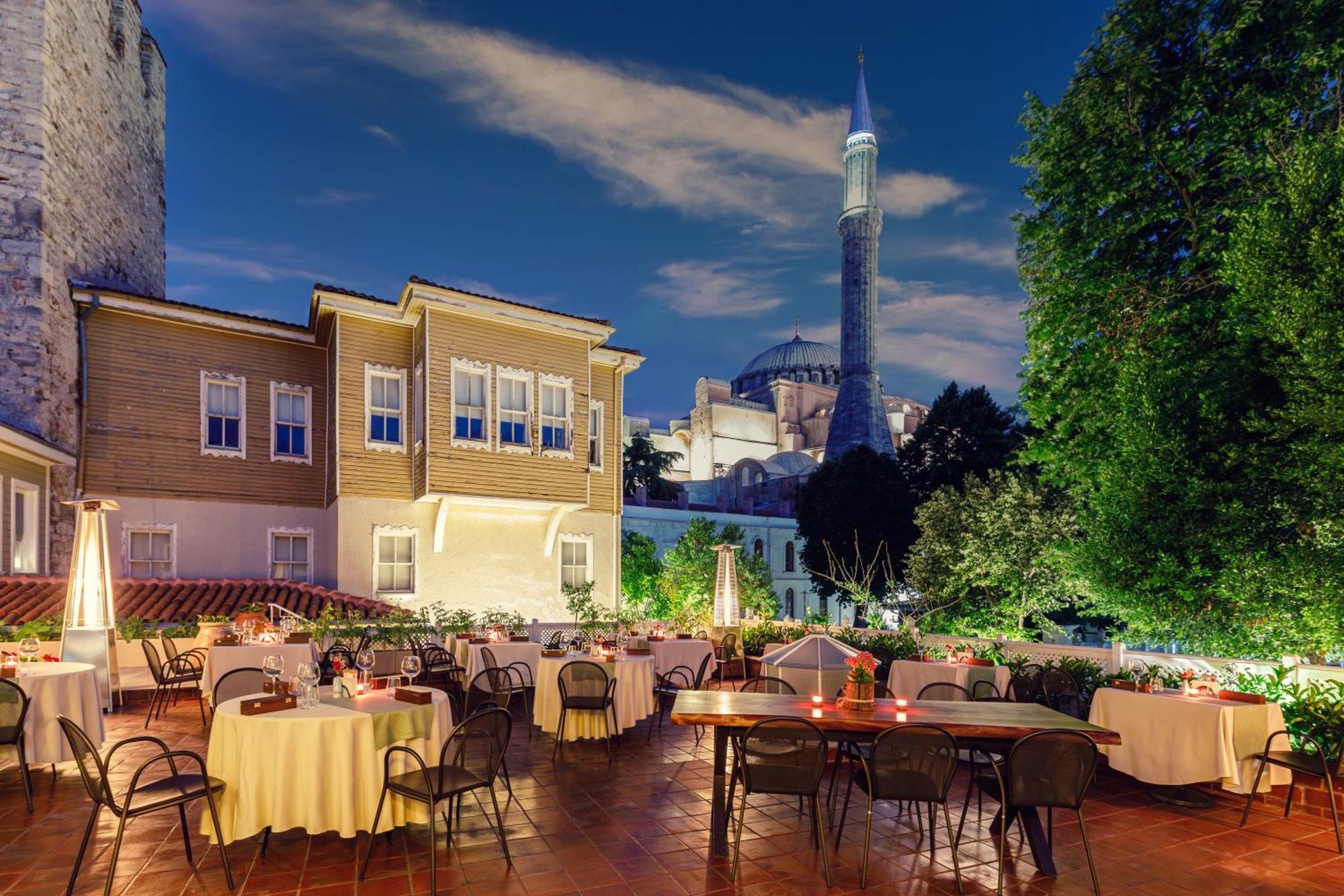 Hagia Sofia Mansions Istanbul, Curio Collection By Hilton Hotel Bagian luar foto