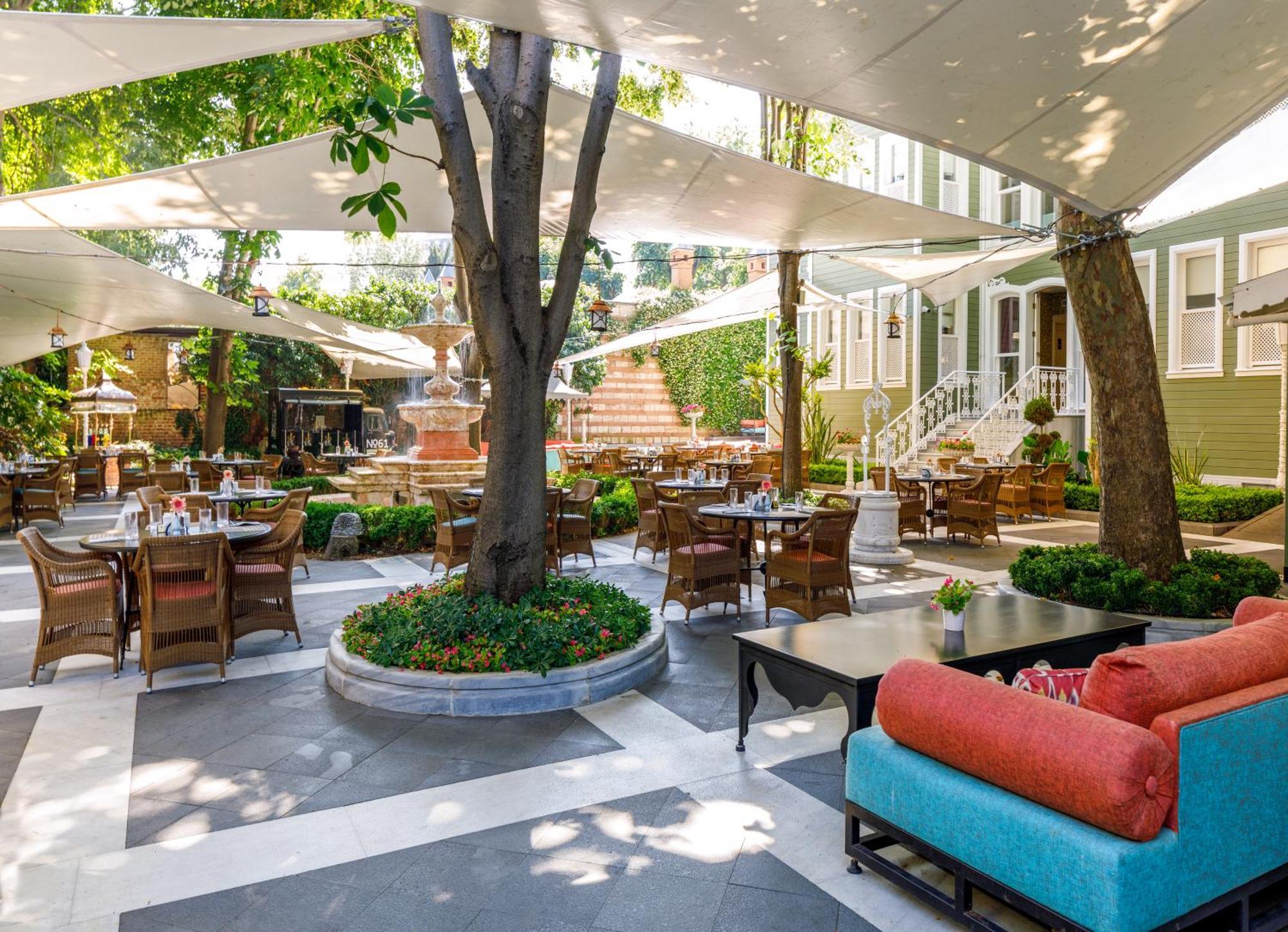 Hagia Sofia Mansions Istanbul, Curio Collection By Hilton Hotel Bagian luar foto